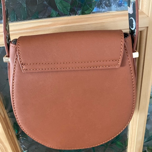 Woodland Toile Saddle Bag - Tan - Picture 6 of 7